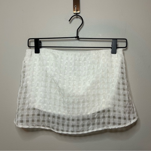 Show Me Your MuMu Tops - Show Me Your Mumu Window Pane White Checkered Women's Crop Top